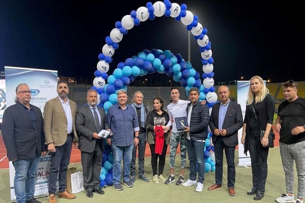 Νεστόρεια: Παιδικές φωνές, συγκίνηση και βραβεύσεις για Τζένγκο και Μποτσκαριώβ runbeat.gr